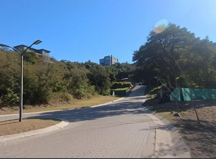 Terreno · 1004m²