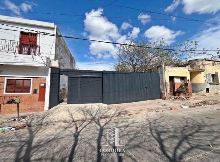 Terreno · 400m²