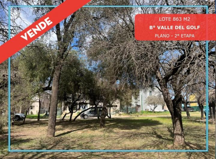 Terreno · 863m²