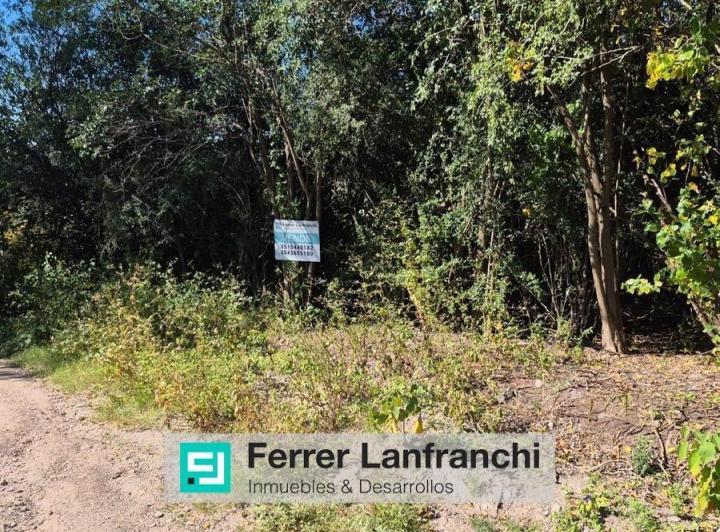 Terreno · 1080m²
