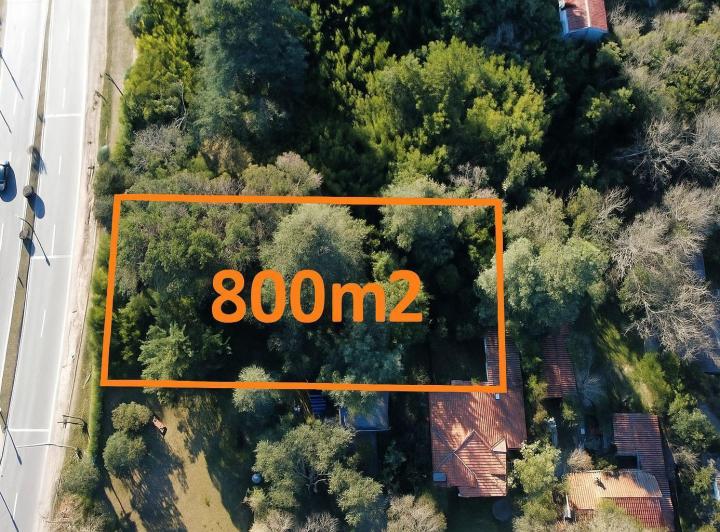 Terreno · 800m²
