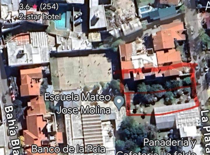Terreno · 400m²