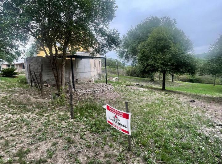 Terreno · 836m²