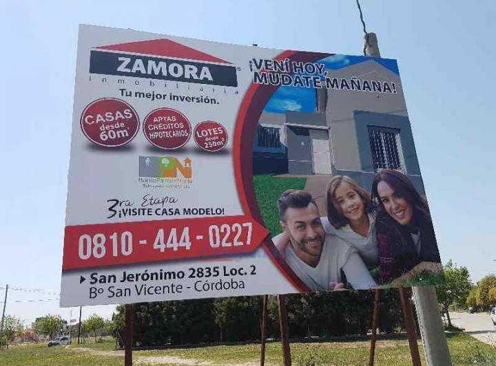 Terreno · 250m²