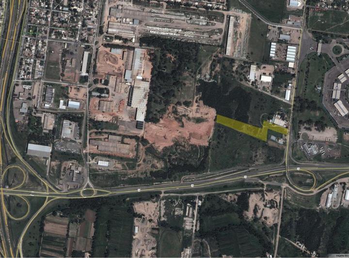 Terreno · 23576m²