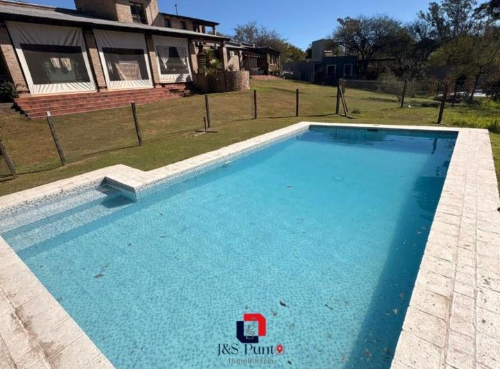 Terreno · 688m²