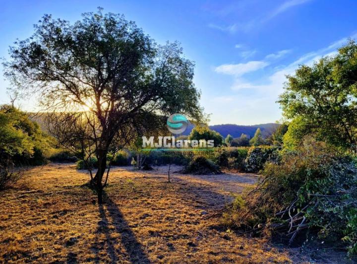 Terreno · 1800m²