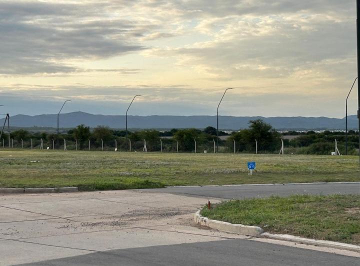 Terreno · 338m² · 1 Ambiente