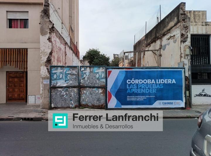 Terreno · 256m²