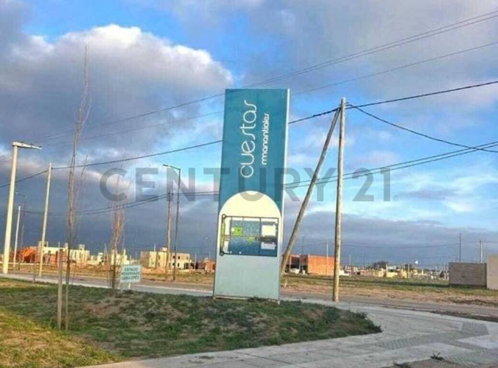 Terreno · 300m²