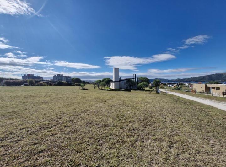 Terreno · 1070m²