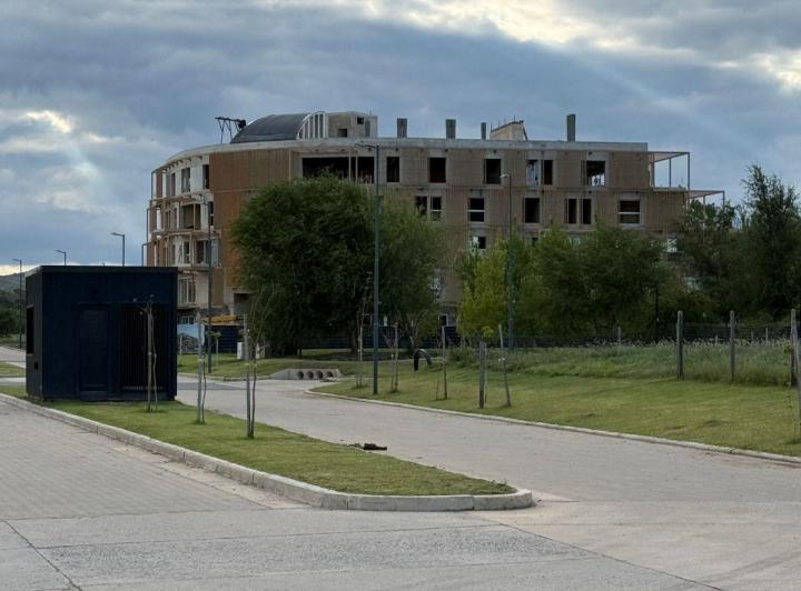 Terreno · 290m²