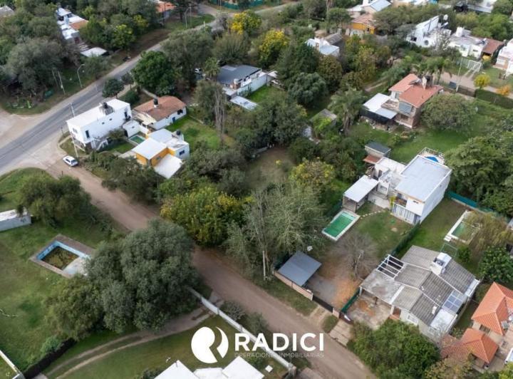 Terreno · 1050m²