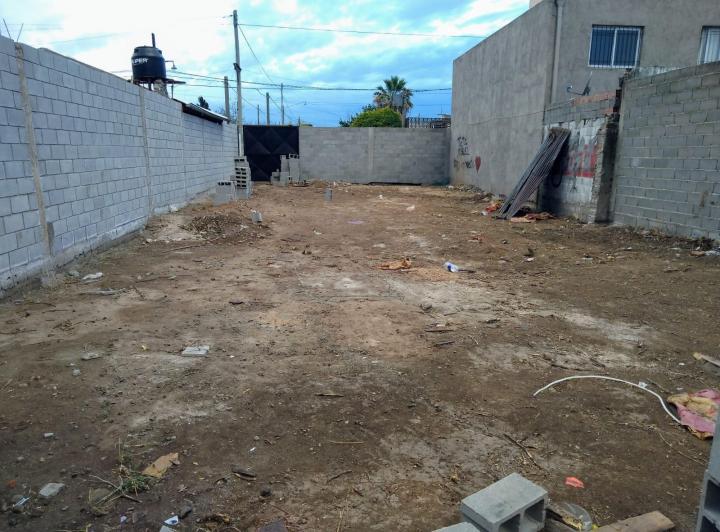 Terreno · 300m²