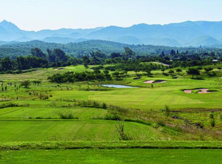 Terreno · 1900m²