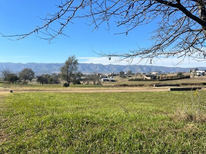 Terreno · 2061m²