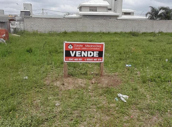 Terreno · 377m²