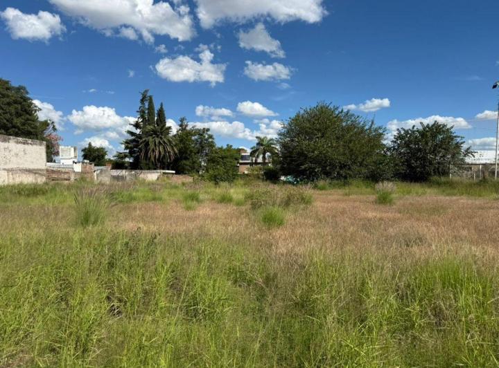 Terreno · 1666m²