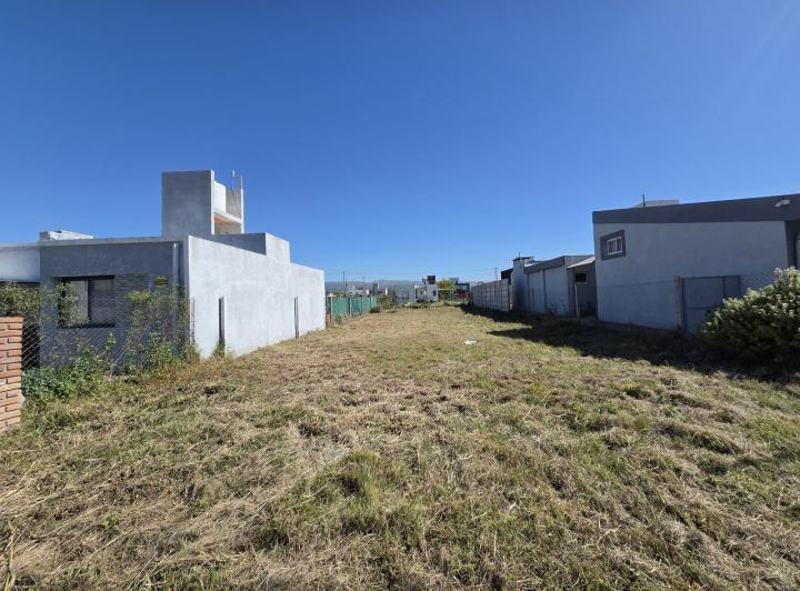 Terreno · 385m²