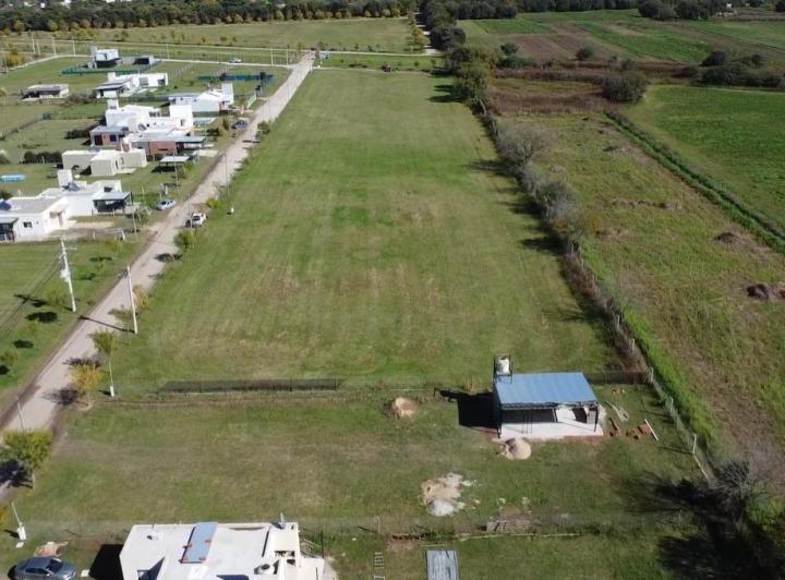 Terreno · 1368m²