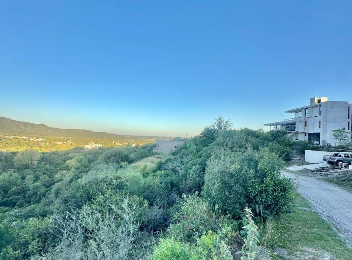 Terreno · 1040m²