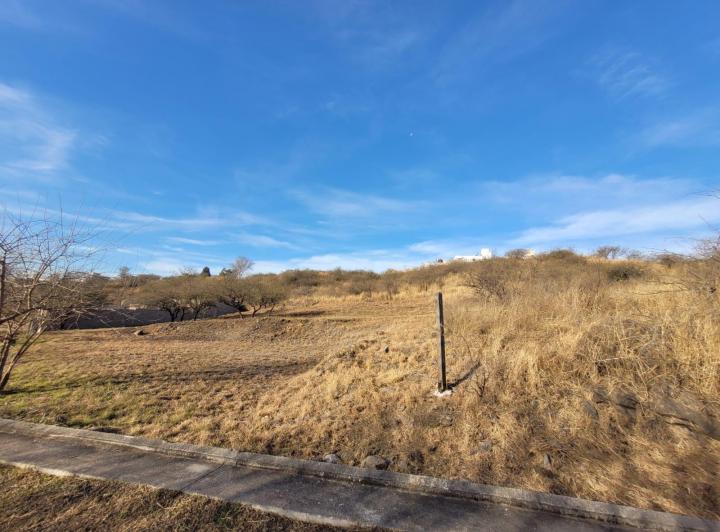 Terreno · 450m²