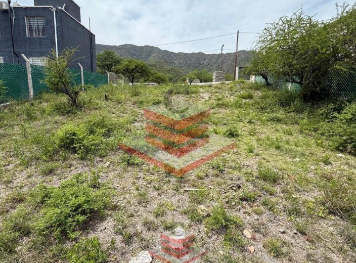 Terreno · 400m²