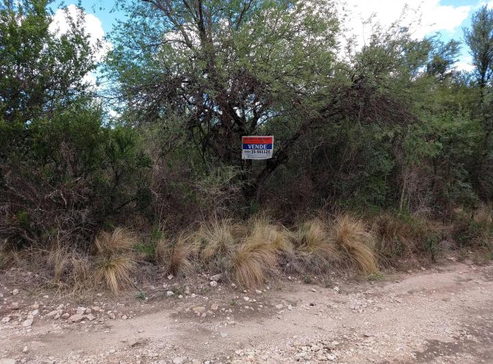 Terreno · 811m²