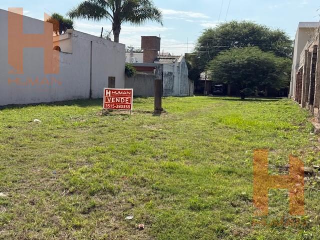 Terreno · 600m²