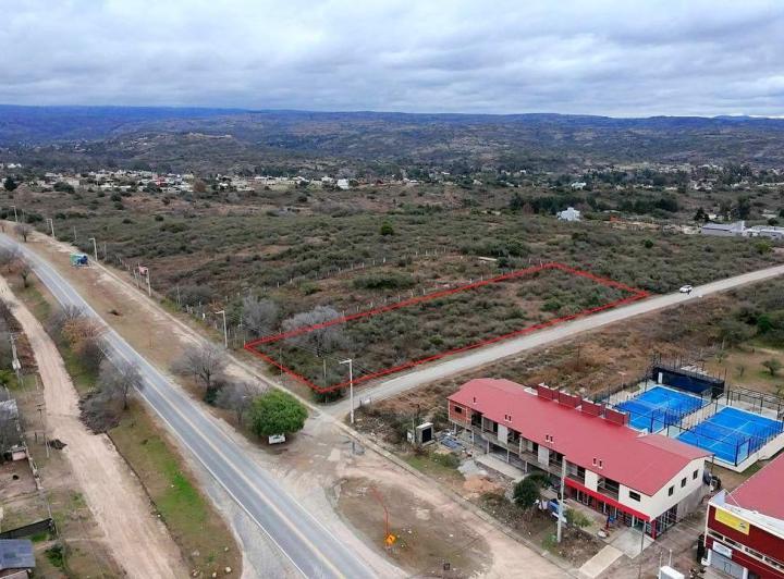 Terreno · 5560m²
