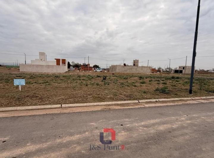 Terreno · 250m²