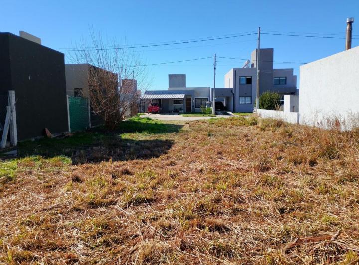 Terreno · 385m²
