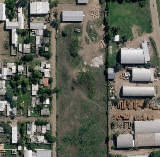 Terreno · 1600m²
