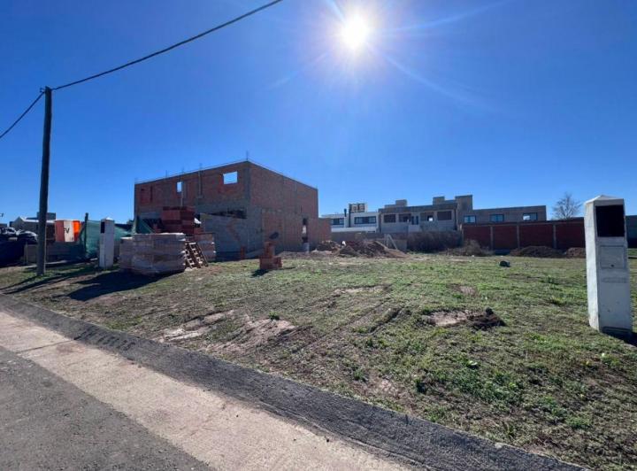 Terreno · 360m²