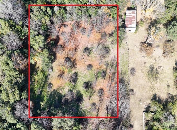 Terreno · 2550m²