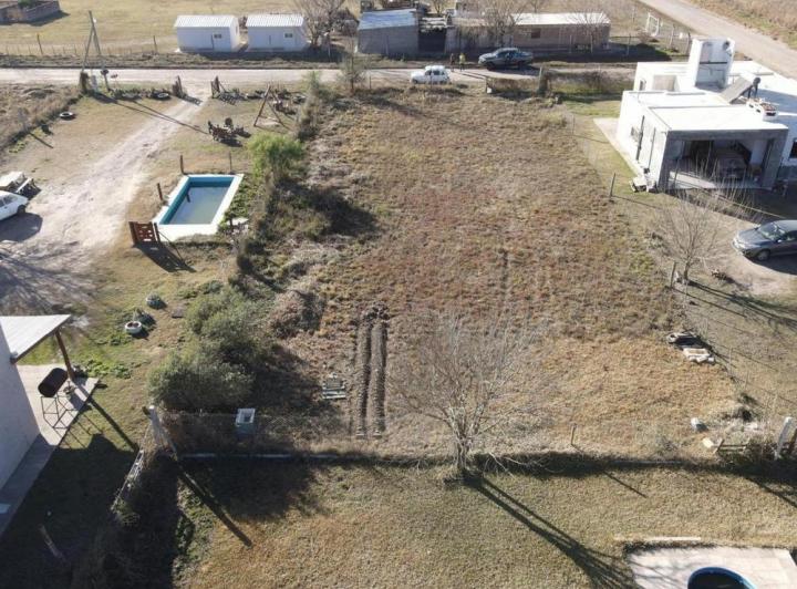 Terreno · 870m²