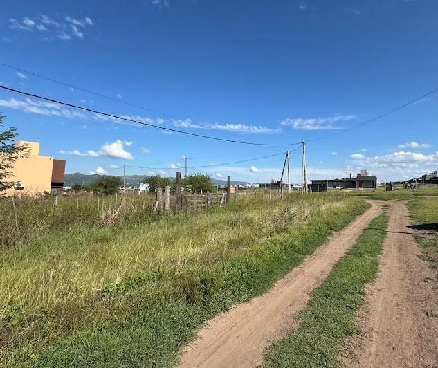 Terreno · 600m²