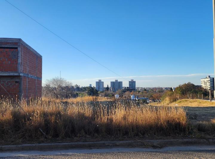 Terreno · 321m²