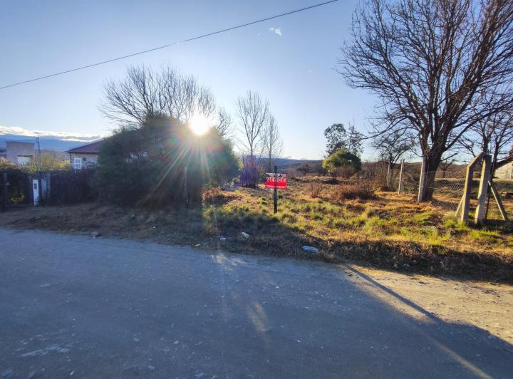 Terreno · 702m²
