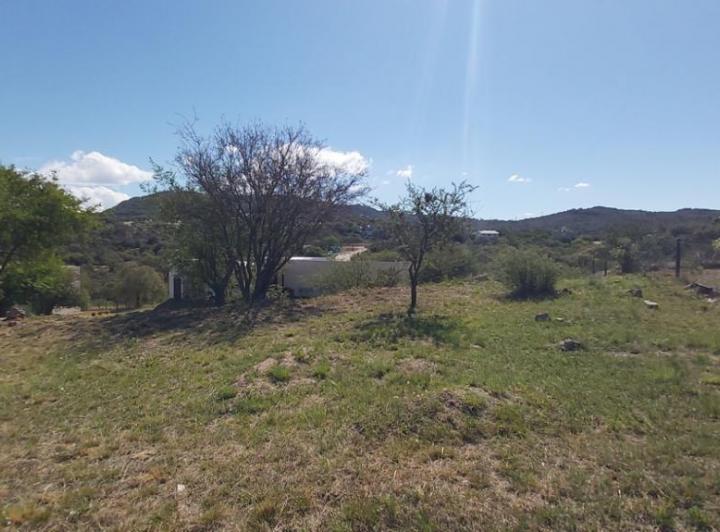 Terreno · 894m²
