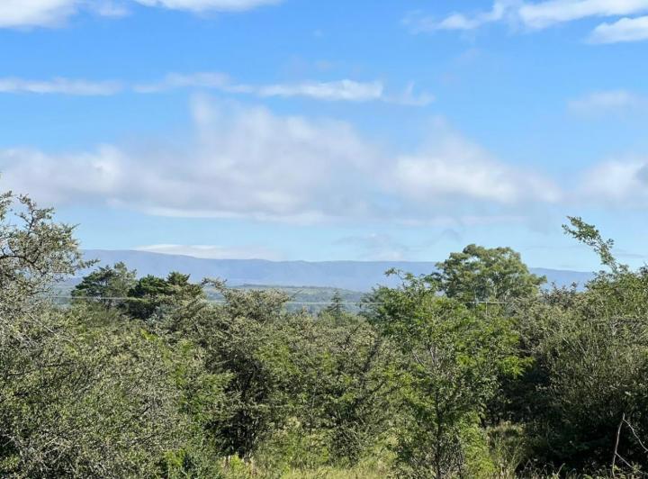 Terreno · 677m²