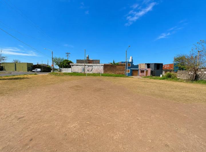Terreno · 1200m²