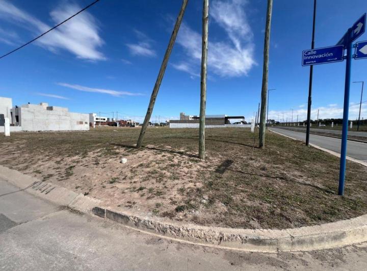 Terreno · 275m²