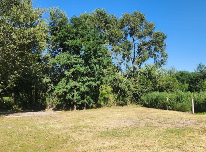 Terreno · 1904m²