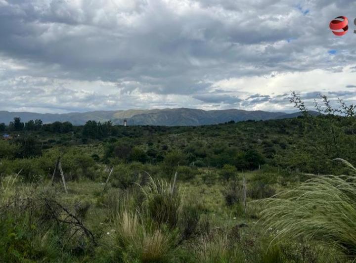 Terreno · 953m²