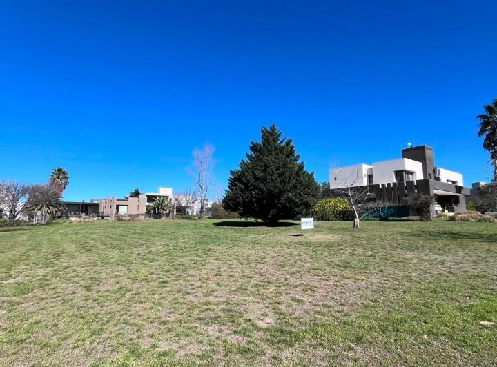 Terreno · 1507m²