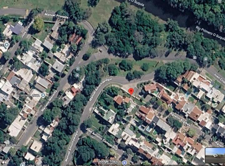Terreno · 251m²