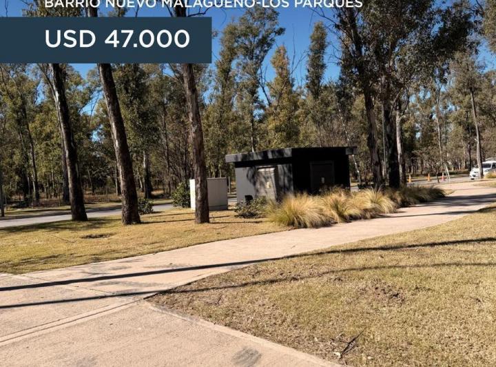 Terreno · 266m²