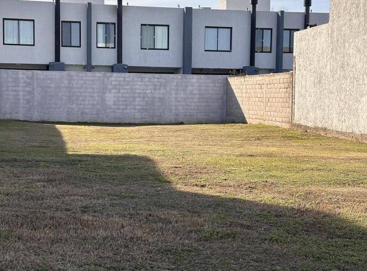 Terreno · 360m²