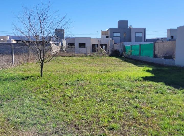 Terreno · 420m²